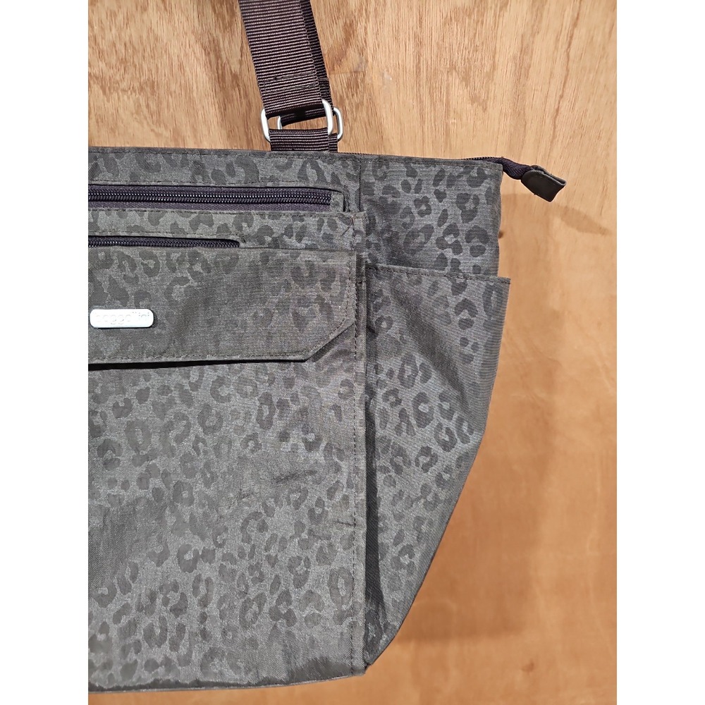 Baggallini Purse Shoulder Strap Multi Pocket Cheetah Print Brown - Picture 4 of 15